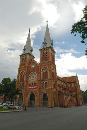 370.jpg - ?????? - Notre Dame de Saigon